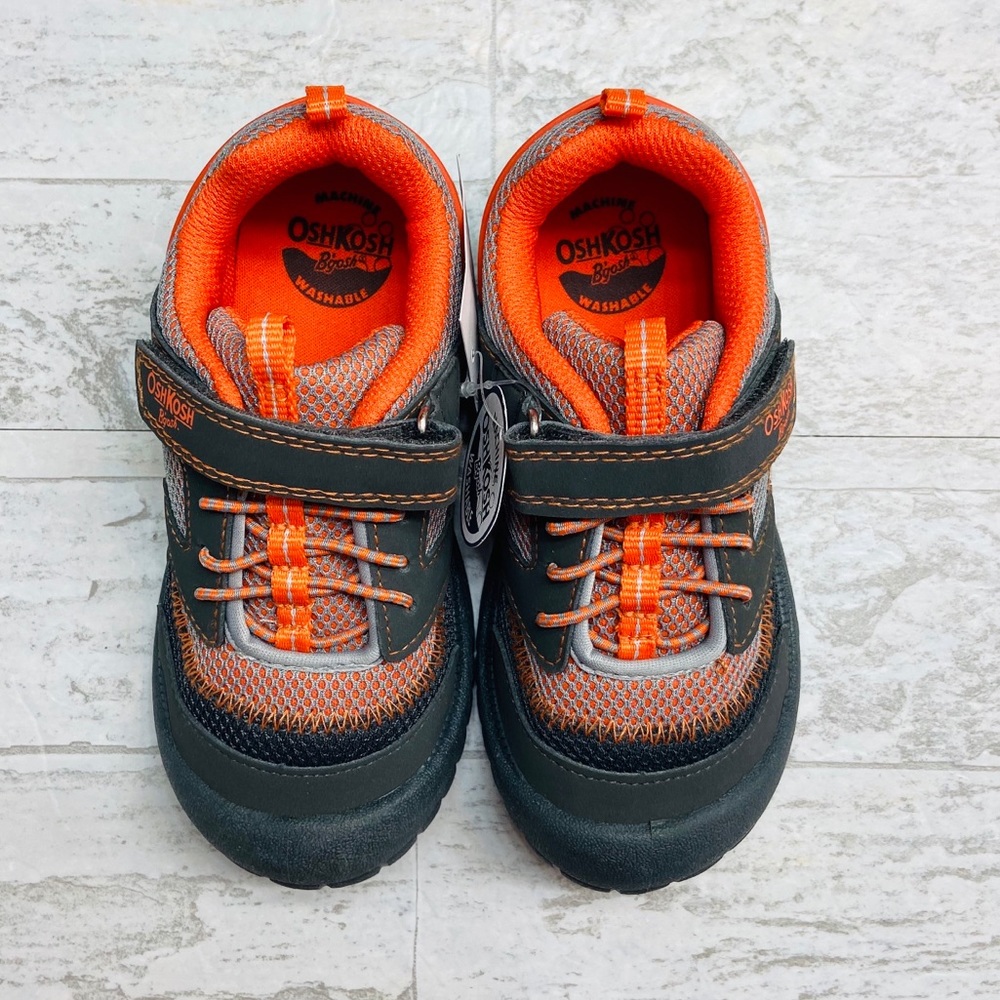 OshKosh B’gosh boys sneakers - Picture 6 of 8